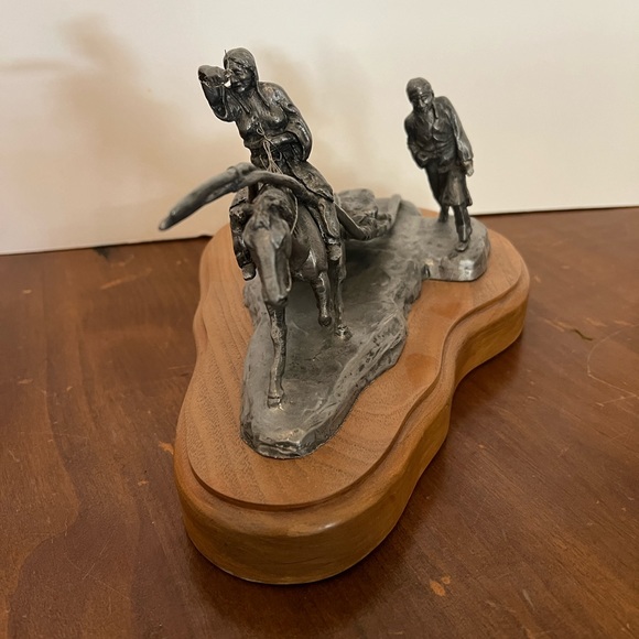 Michael A Ricker 1223 American Indian Chief On Horse Statue Sculpture 1986 - Picture 2 of 8